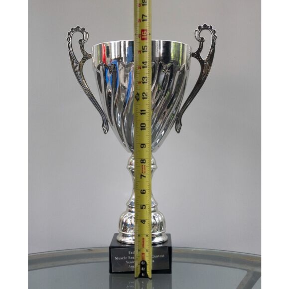 Authentic Muscle Beach Bikini Contest 1st Place Trophy Venice California 8/23/14 - Picture 4 of 12